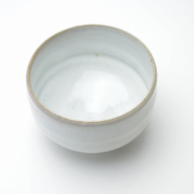 Hagi yaki Japanese ceramic. Matcha chawan bowl made by Keien