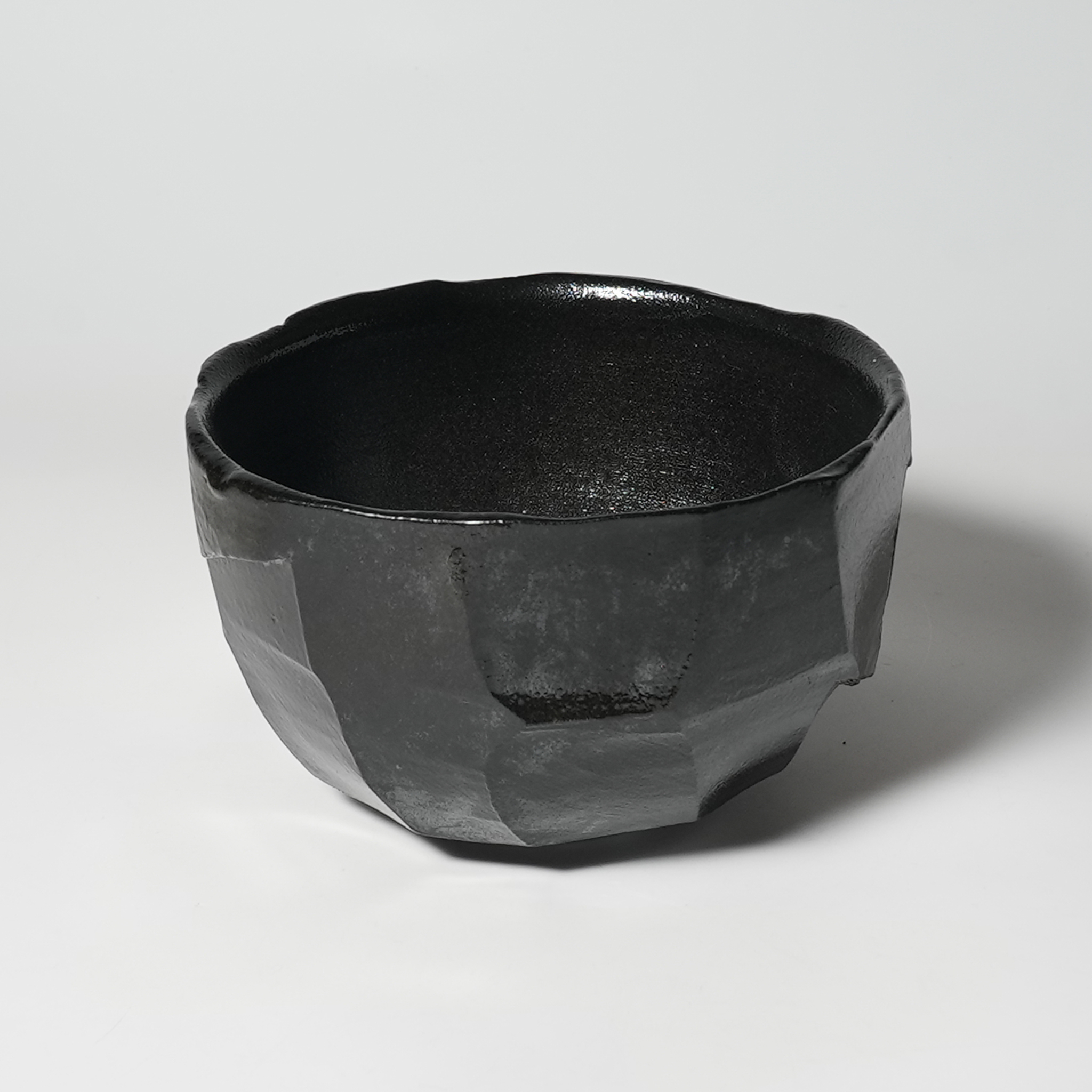 萩黒茶碗 岡田裕 県指定無形文化財 萩焼 | 萩焼屋Hagiyakiya ネット